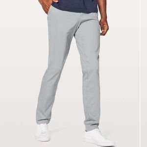 Lululemon Commission Pant Classic Swift Cotton in Light Cast